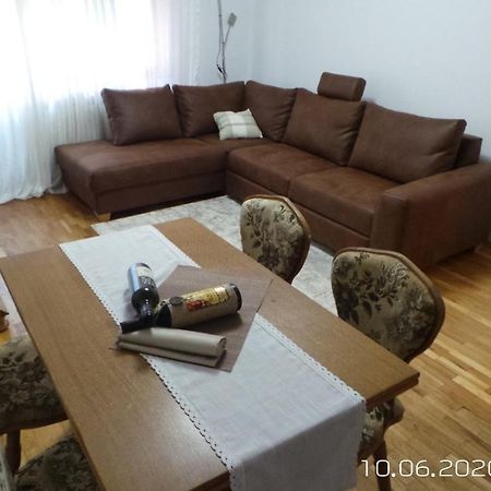 Walk Apartment Vukovar Ngoại thất bức ảnh