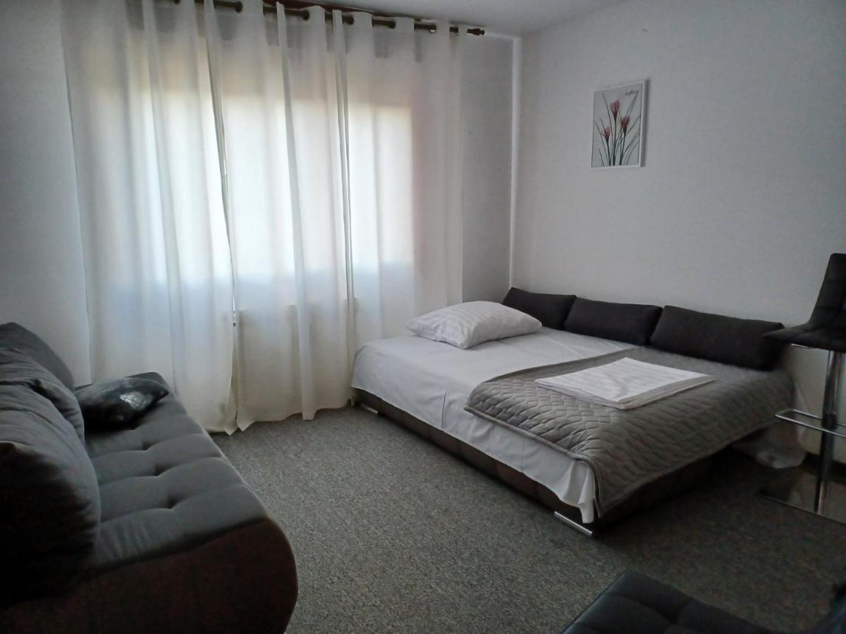 Walk Apartment Vukovar Ngoại thất bức ảnh